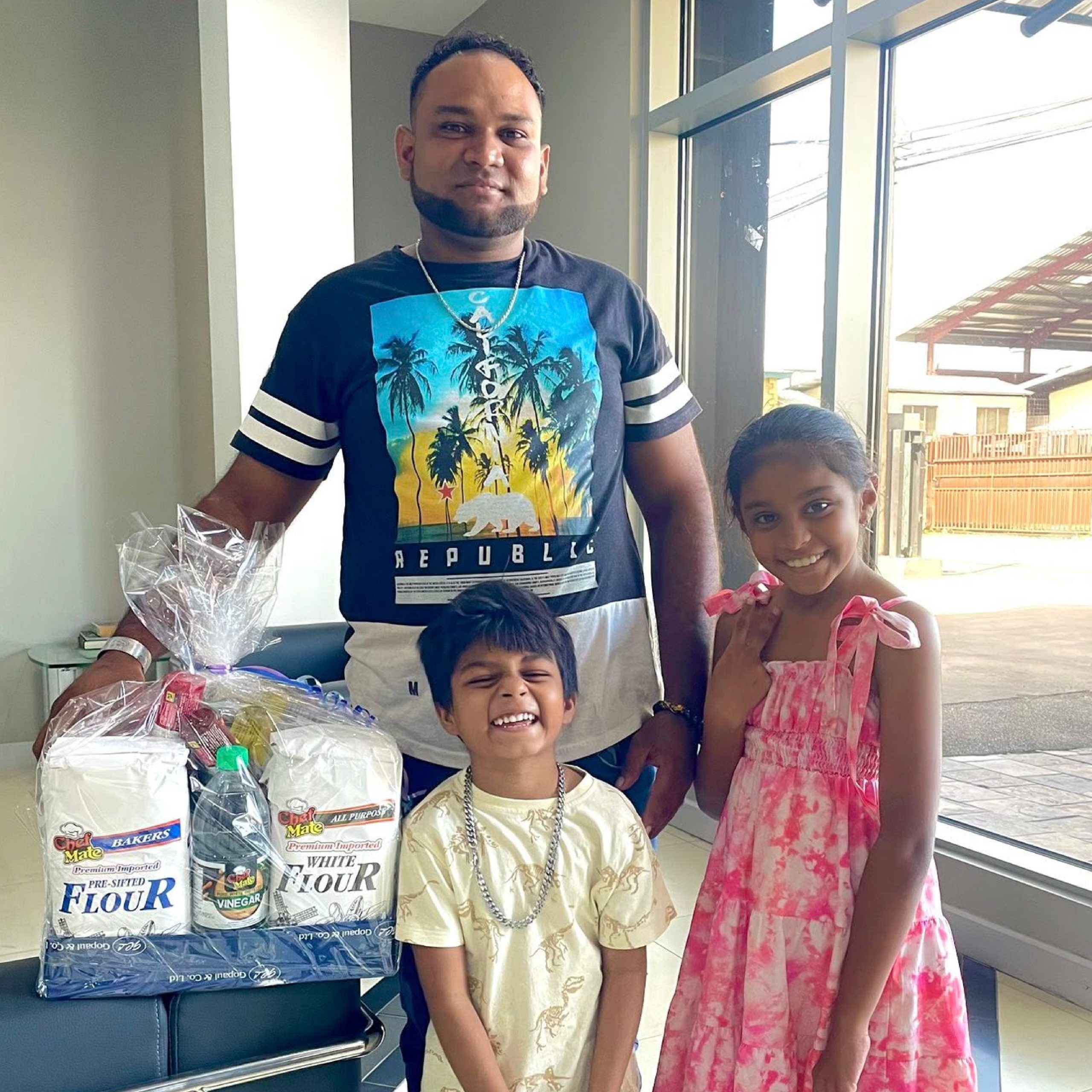 Home page photo slide-04